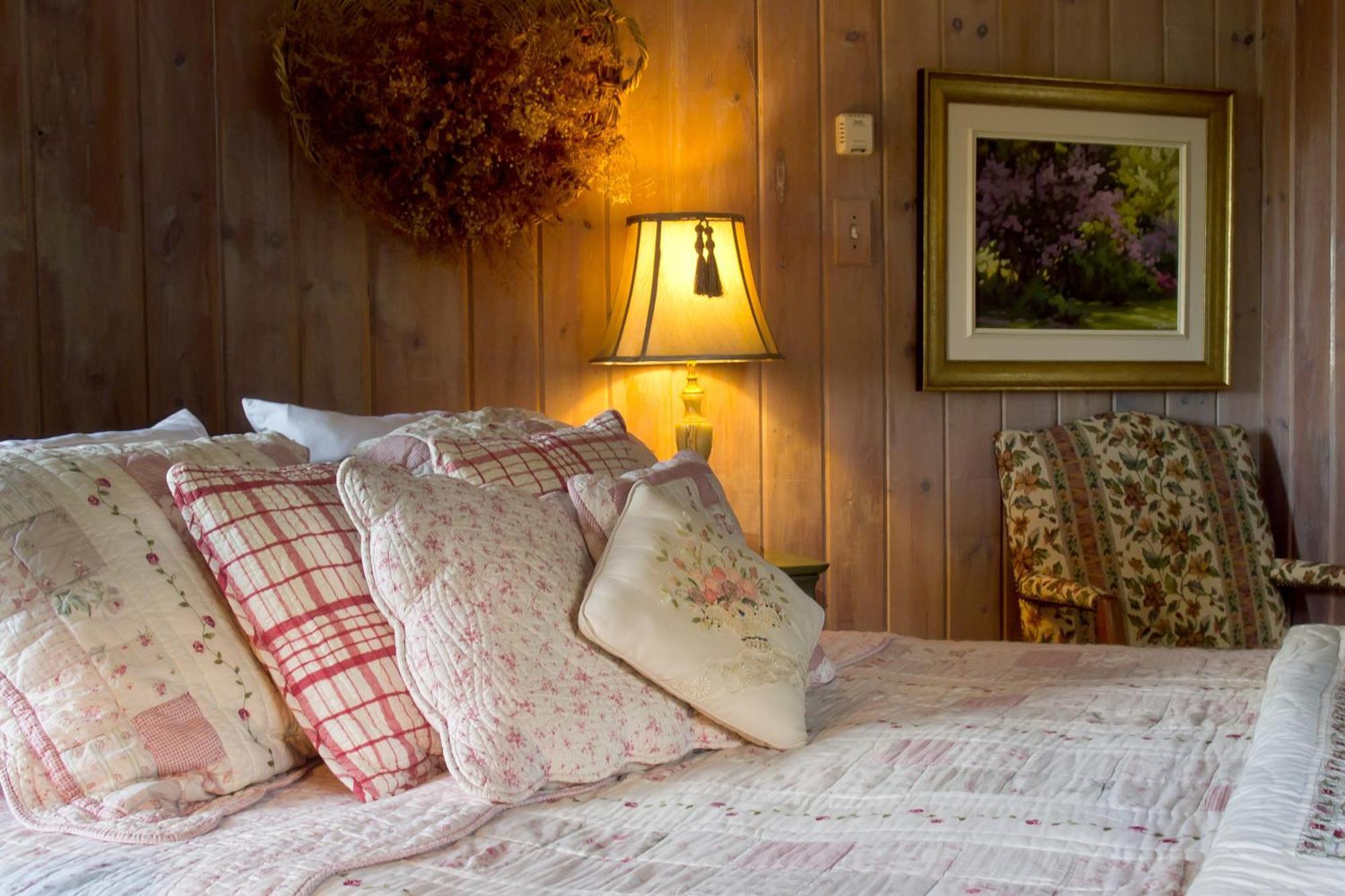 Le Petit Clocher Gite Touristique B & B Saint-Sauveur-des-Monts Pokój zdjęcie