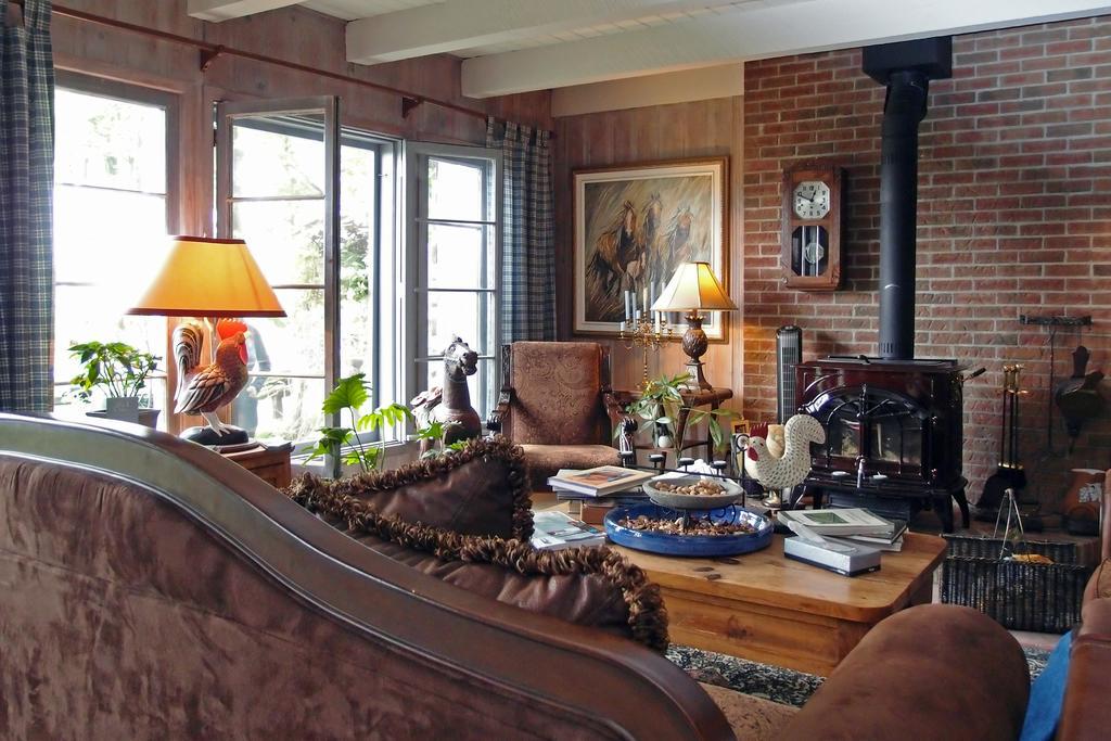Le Petit Clocher Gite Touristique B & B Saint-Sauveur-des-Monts Zewnętrze zdjęcie