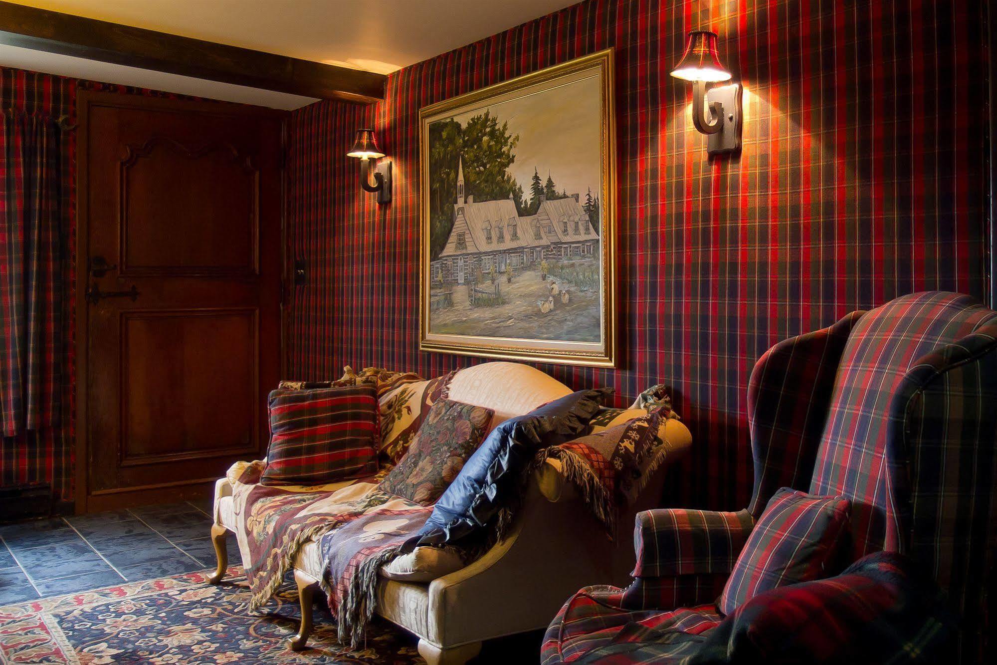 Le Petit Clocher Gite Touristique B & B Saint-Sauveur-des-Monts Zewnętrze zdjęcie